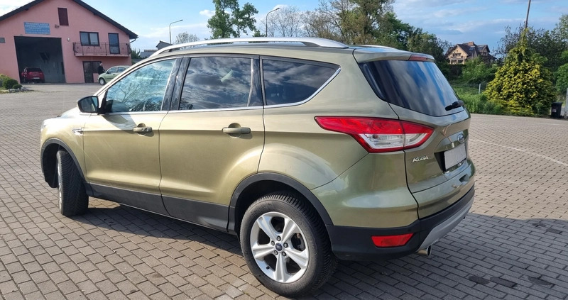 Ford Kuga cena 49500 przebieg: 197000, rok produkcji 2015 z Sobótka małe 379